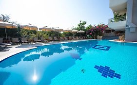 Saga Hotel Poros